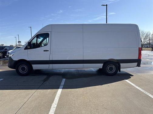 2021 Mercedes-Benz Sprinter 2500 High Roof