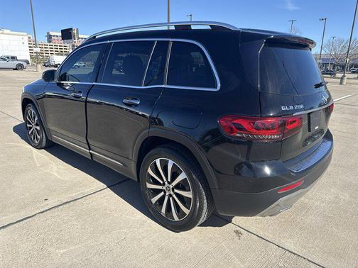 2022 Mercedes-Benz GLB 250 Base