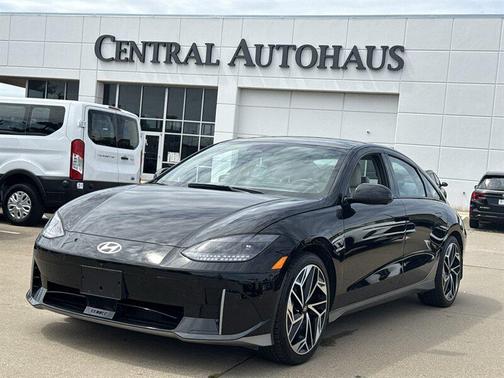 Onyx Black 2024 Hyundai IONIQ 6 Limited