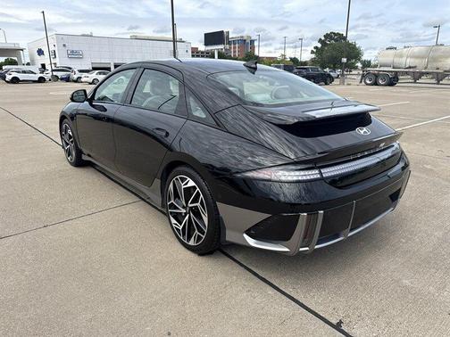 Onyx Black 2024 Hyundai IONIQ 6 Limited