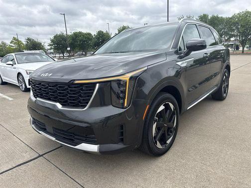 Interstellar Gray 2025 Kia Sorento Hybrid EX