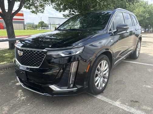 Stellar Black Metallic 2023 Cadillac XT6 Premium Luxury FWD