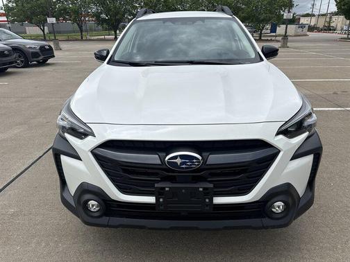 Crystal White Pearl 2024 Subaru Outback Premium