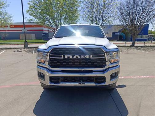 2023 RAM 2500 Big Horn Crew Cab 4x4 8' Box