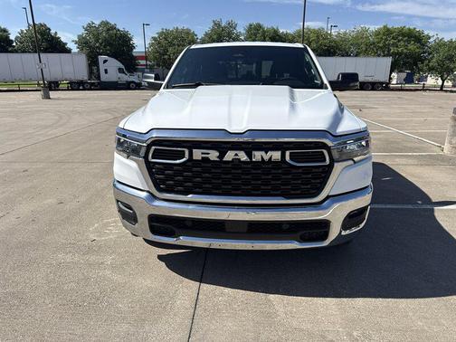 Bright White Clearcoat 2026 RAM 1500 Big Horn/Lone Star