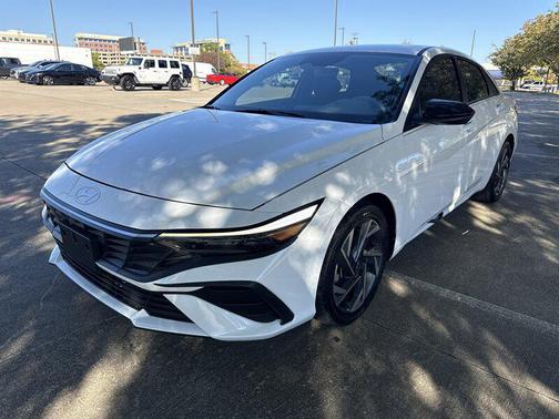 2025 Hyundai ELANTRA Sport