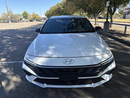 2025 Hyundai ELANTRA Sport