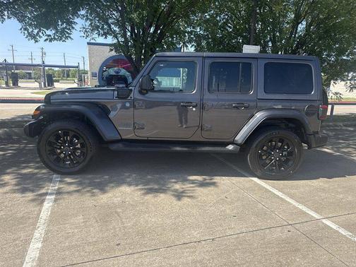 Granite Crystal Metallic Clearcoat 2025 Jeep Wrangler 4xe Sahara