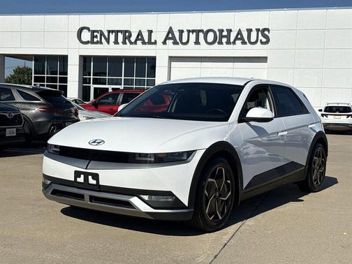 2023 Hyundai IONIQ 5 SE