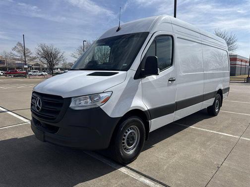 2025 Mercedes-Benz Sprinter 2500 High Roof