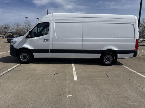 2025 Mercedes-Benz Sprinter 2500 High Roof