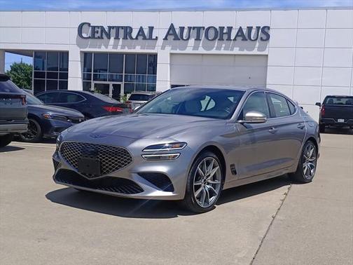 2024 Genesis G70 2.5T RWD