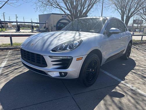 2015 Porsche Macan S