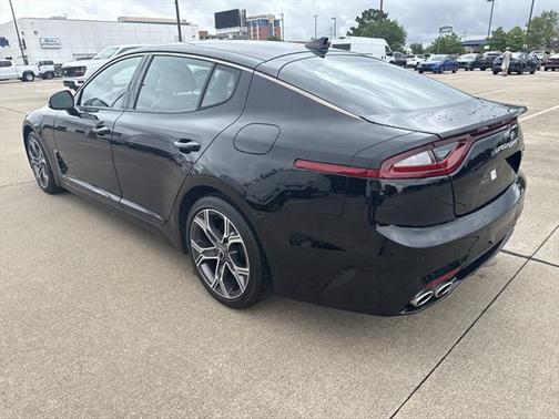 2021 Kia Stinger GT-Line
