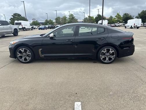 2021 Kia Stinger GT-Line