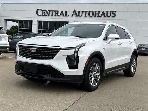 Crystal White Tricoat 2024 Cadillac XT4 Premium Luxury