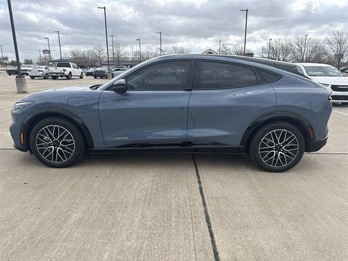 2024 Ford Mustang Mach-E Premium