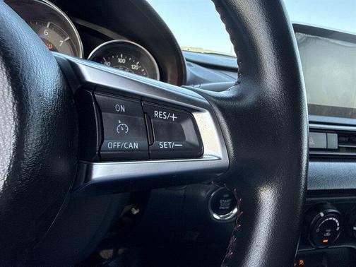 2017 Mazda MX-5 Miata Club