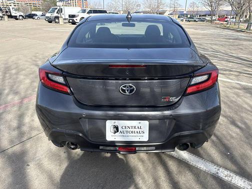 2023 Toyota GR86 Base