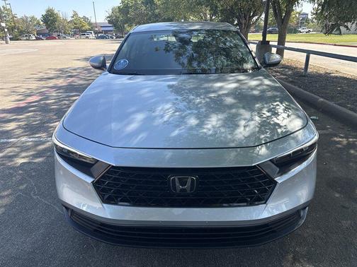 2025 Honda Accord LX 1.5T