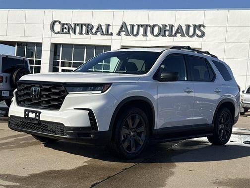 2023 Honda Pilot AWD Sport
