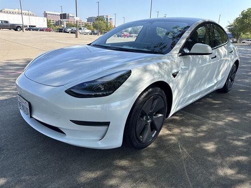 2023 Tesla Model 3 Standard Range