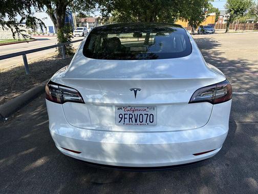2023 Tesla Model 3 Standard Range