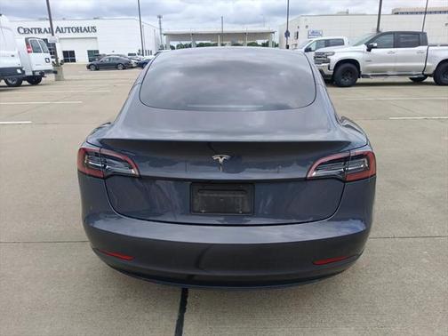 2023 Tesla Model 3 Standard Range