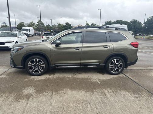 2023 Subaru Ascent Limited 8-Passenger