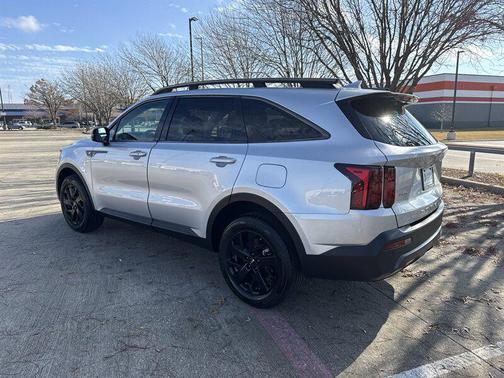 2022 Kia Sorento S