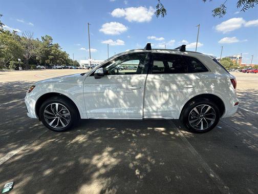 2024 Audi Q5 45 S line Premium Plus