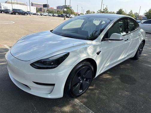 2023 Tesla Model 3 Standard Range