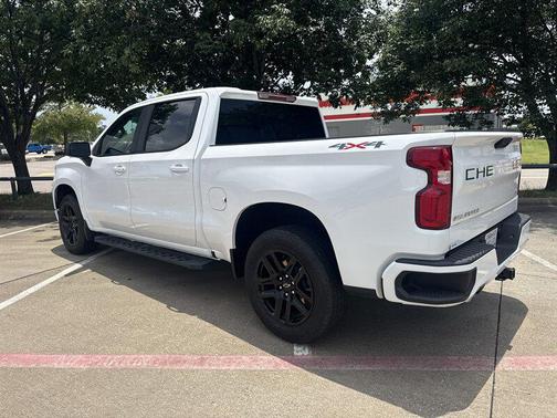 Summit White 2025 Chevrolet Silverado 1500 RST