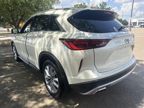 2022 INFINITI QX50 ESSENTIAL