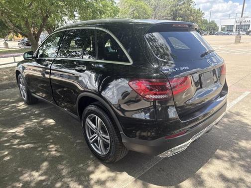 2022 Mercedes-Benz GLC 300 Base