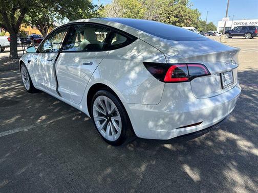 2023 Tesla Model 3 Standard Range