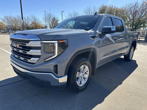 2024 GMC Sierra 1500 SLE