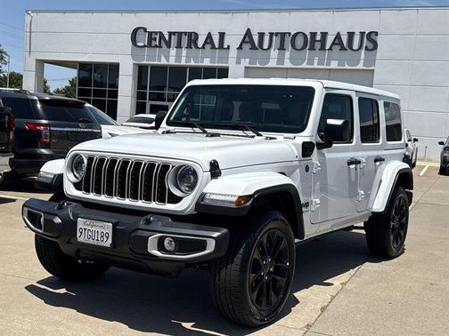 Bright White Clearcoat 2025 Jeep Wrangler 4xe Sahara