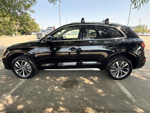 2024 Audi Q5 45 S line Premium Plus