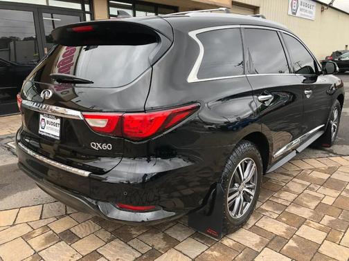 Black Obsidian 2017 INFINITI QX60 Base
