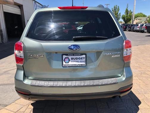 Jasmine Green Metallic 2014 Subaru Forester 2.5i Premium