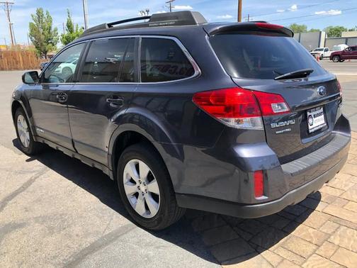 Blue 2010 Subaru Outback 2.5 i Limited
