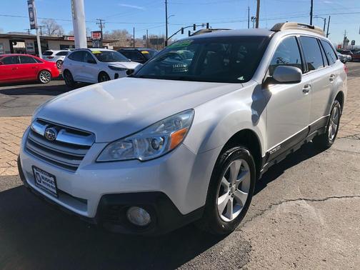 2013 Subaru Outback 2.5i Premium