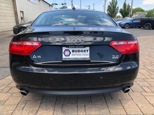 Brilliant Black 2009 Audi A5 3.2L