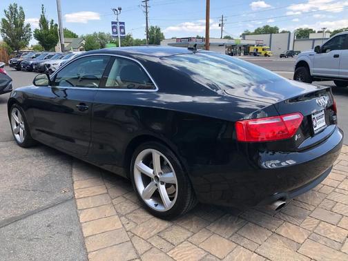 Brilliant Black 2009 Audi A5 3.2L