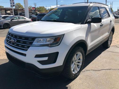 2016 Ford Explorer Base