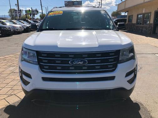 2016 Ford Explorer Base