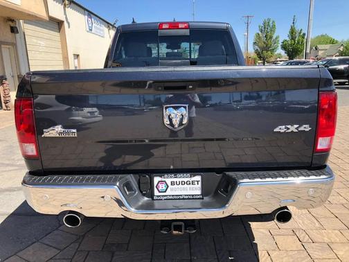 Maximum Steel Metallic Clearcoat 2017 RAM 1500 Big Horn
