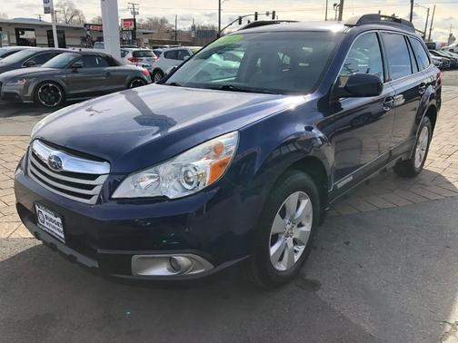 2010 Subaru Outback 2.5 i Premium