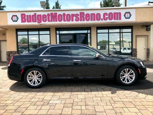 2017 Chrysler 300C Base
